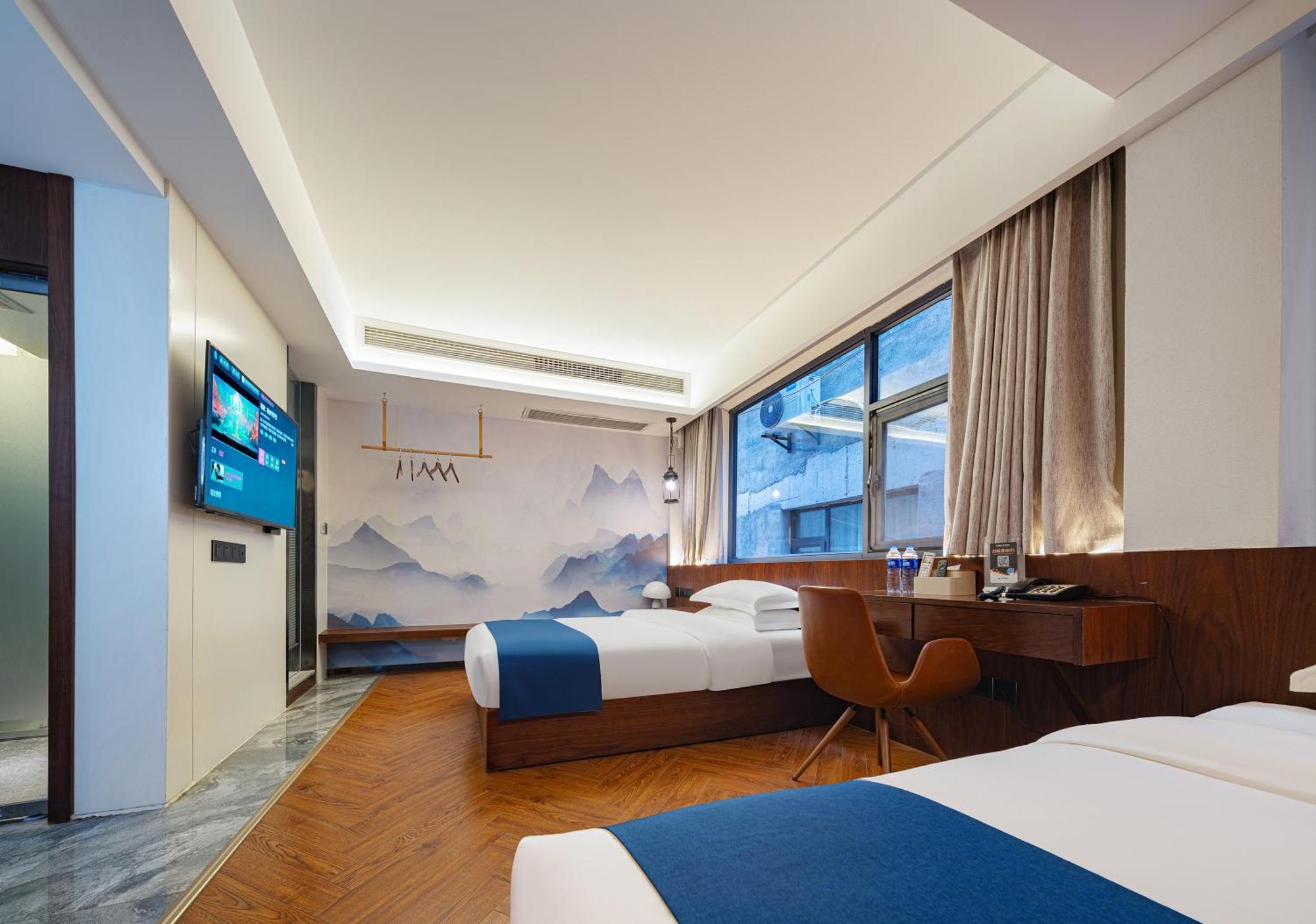 張家界武陵源北岸輕奢客棧 森林公園店 Hotel Zhangjiajie Exterior foto